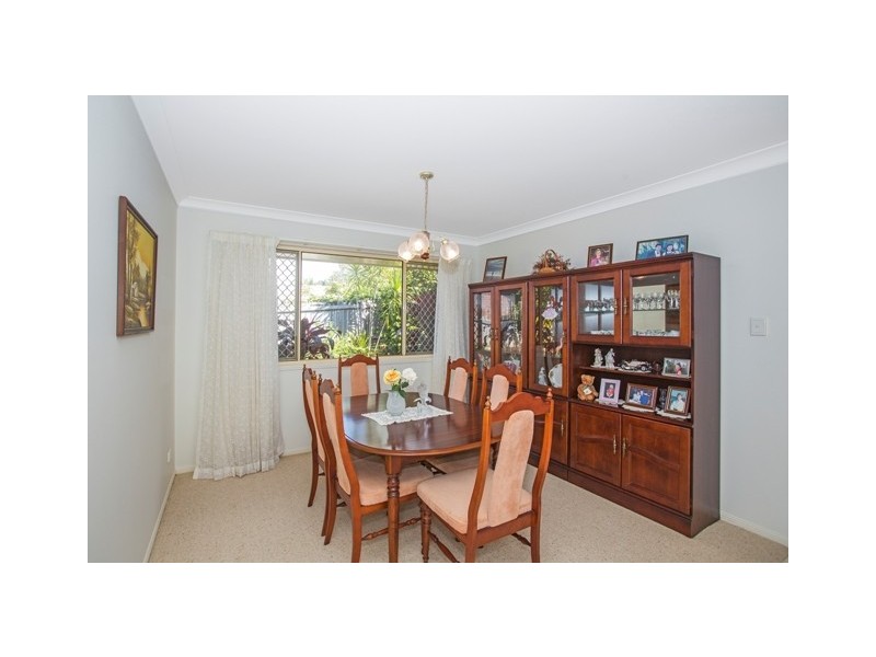 80 Glen Ayr DR, Banora Point NSW 2486