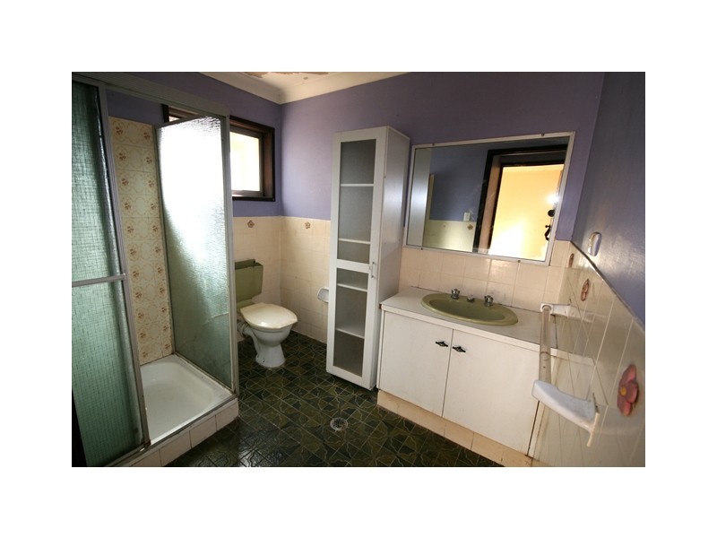 1 / 53 Bimbadeen Ave, Banora Point NSW 2486