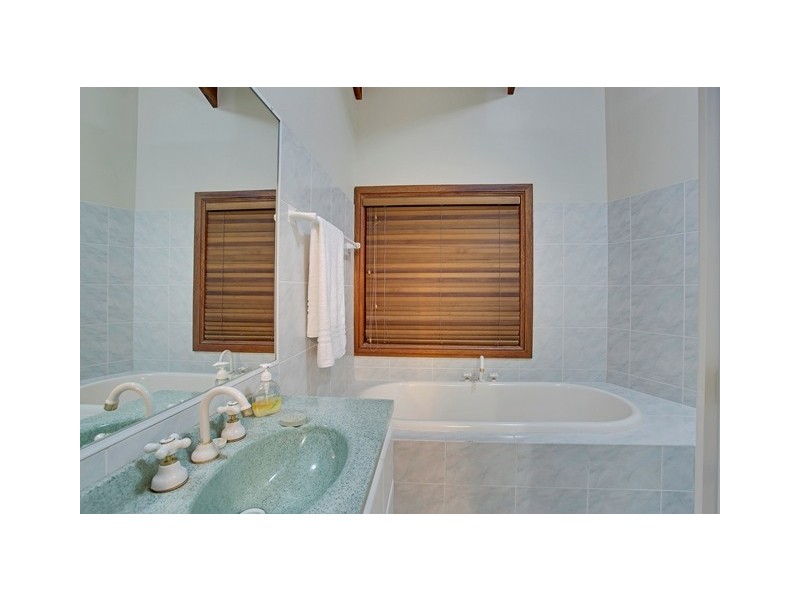 558 Bilambil Rd, Bilambil Heights NSW 2486