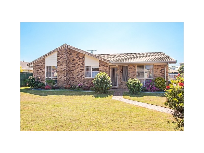 1 / 27 Birkdale Ct, Banora Point NSW 2486