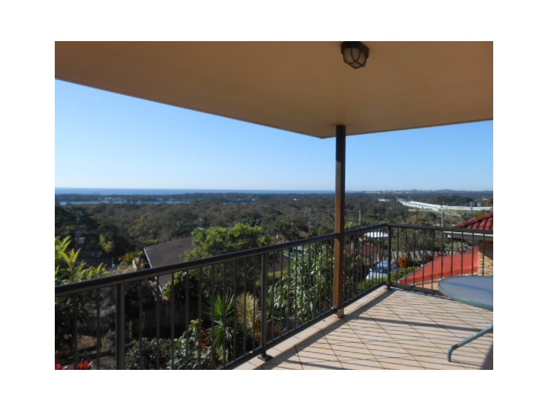 4/24 Bione Ave, Banora Point NSW 2486