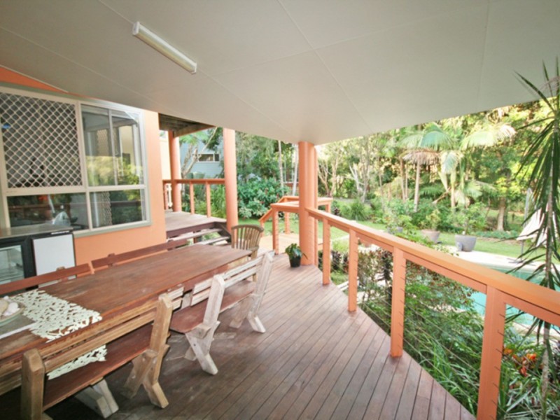 2 Sassafras ST, Pottsville NSW 2489