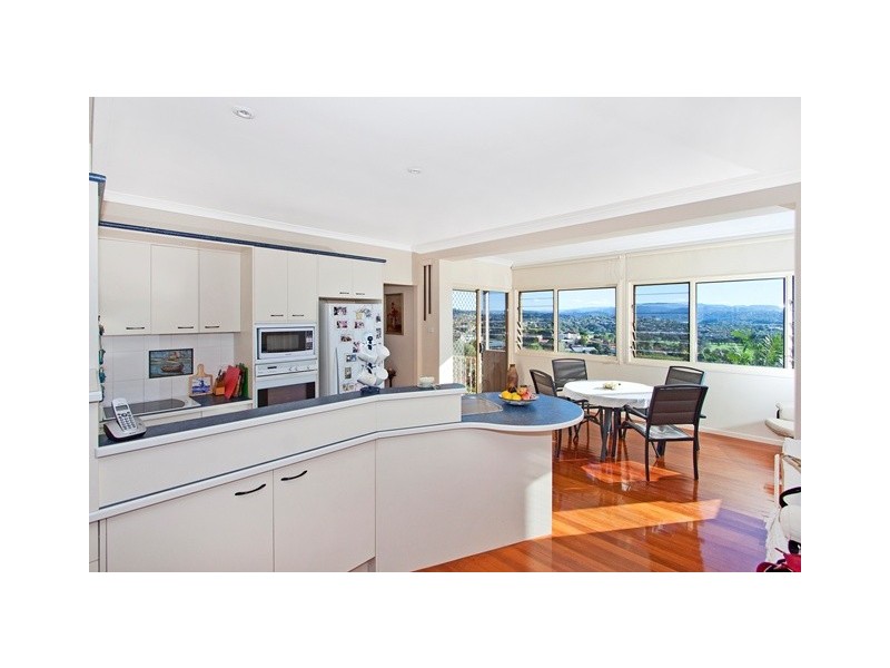 55 Pioneer Parade, Banora Point NSW 2486