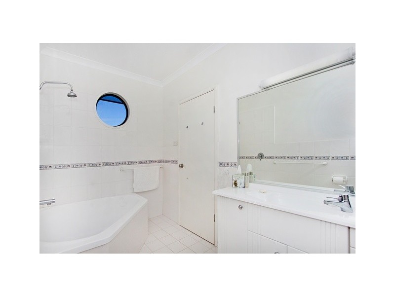 55 Pioneer Parade, Banora Point NSW 2486