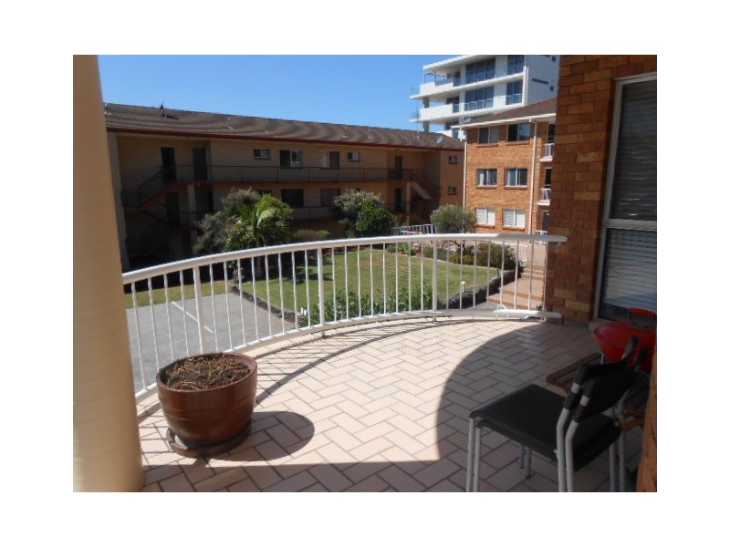 6/10 FRANCES ST, Tweed Heads NSW 2485