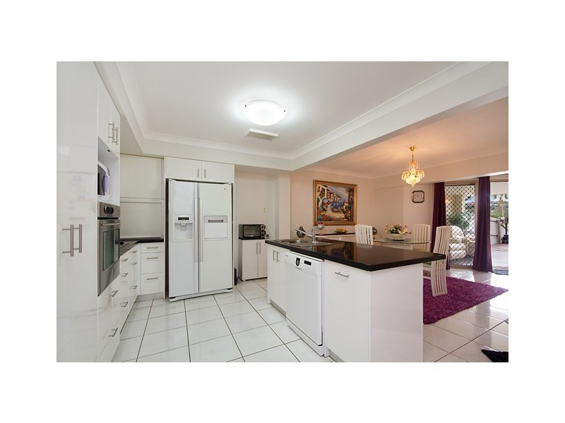 2 / 233 Darlington Drive, Banora Point NSW 2486