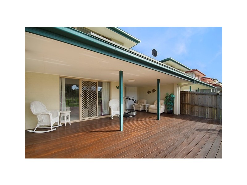 2 / 233 Darlington Drive, Banora Point NSW 2486