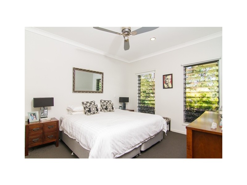 2 Hovea Drive, Pottsville NSW 2489