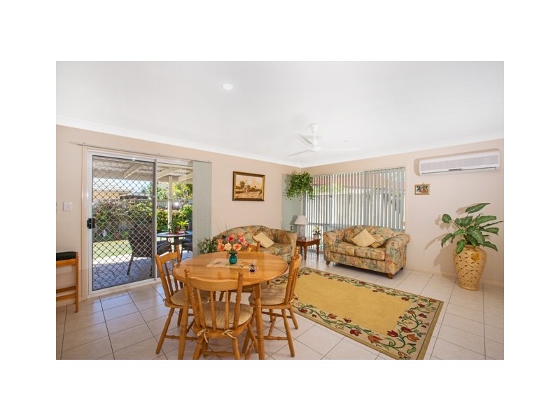 18 Foxhill Place, Banora Point NSW 2486