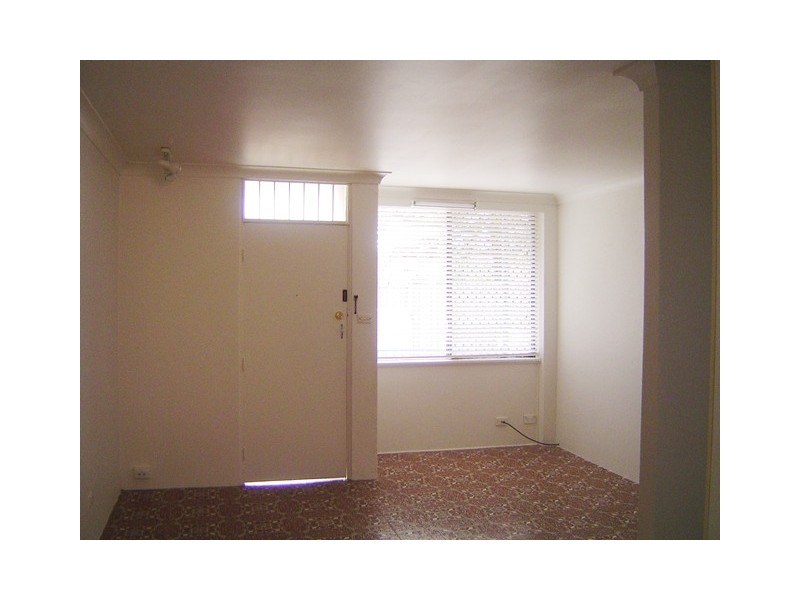 1 / 1326 Gold Coast Highway, Palm Beach QLD 4221