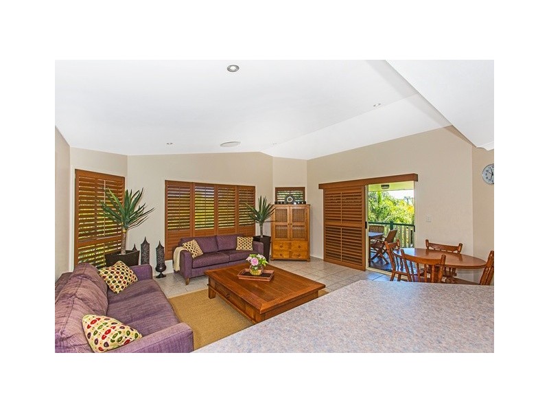 8 Aberdeen Court, Banora Point NSW 2486