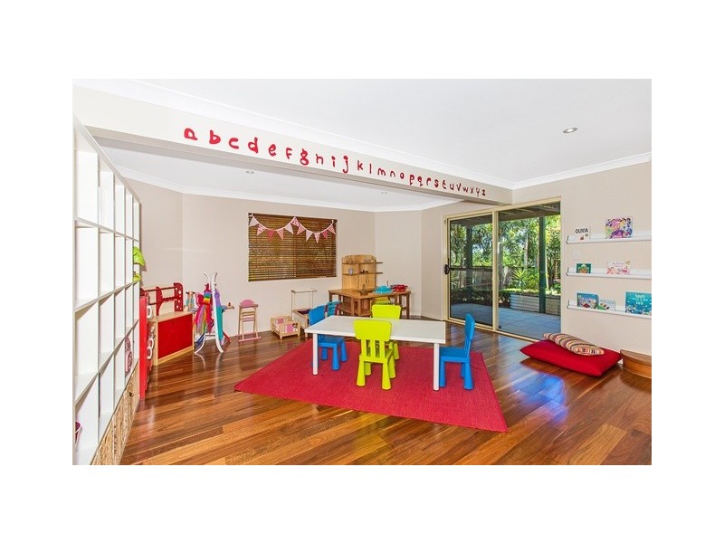 8 Aberdeen Court, Banora Point NSW 2486