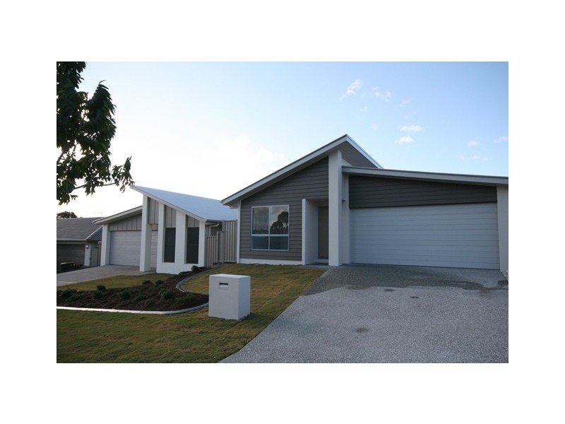 2/7 Terrigal ST, Pottsville NSW 2489