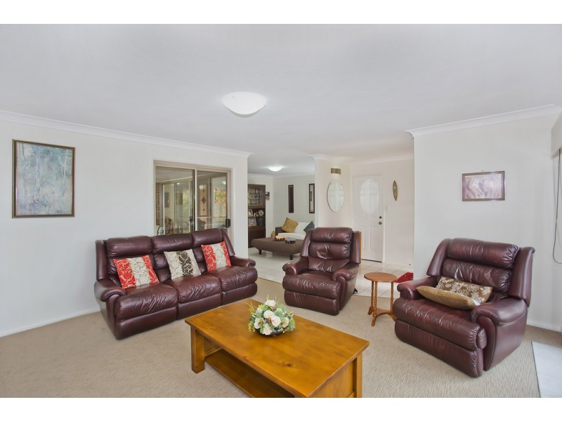 5 Nairana Court, Bilambil Heights NSW 2486