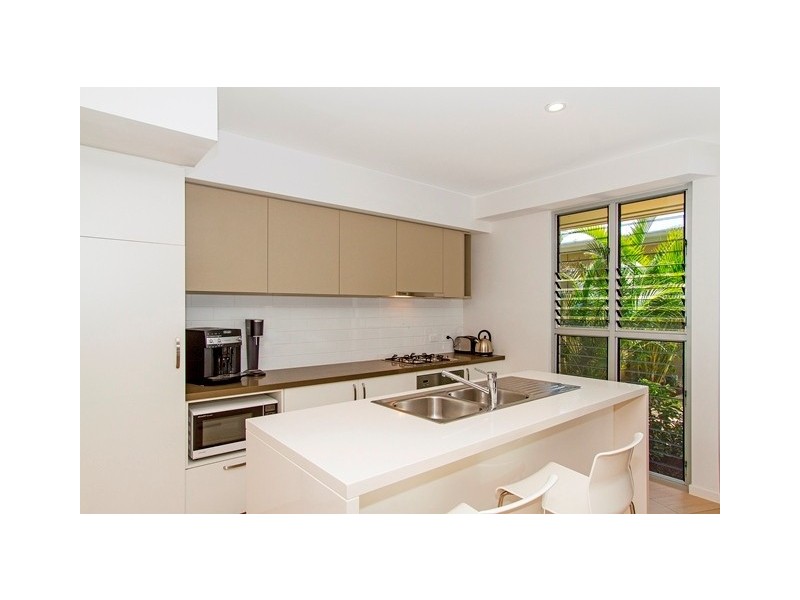 2 / 5 Kamala Cres, Casuarina NSW 2487