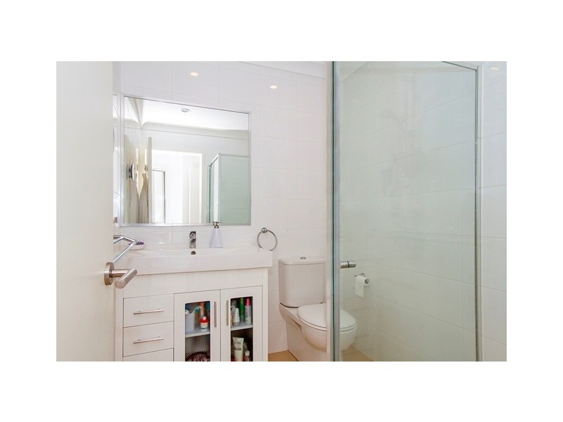 2 / 5 Kamala Cres, Casuarina NSW 2487