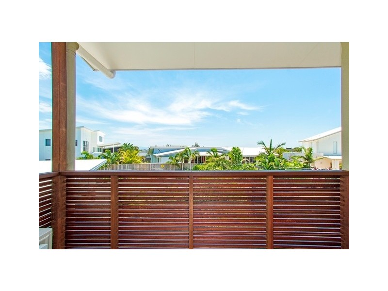 2 / 5 Kamala Cres, Casuarina NSW 2487