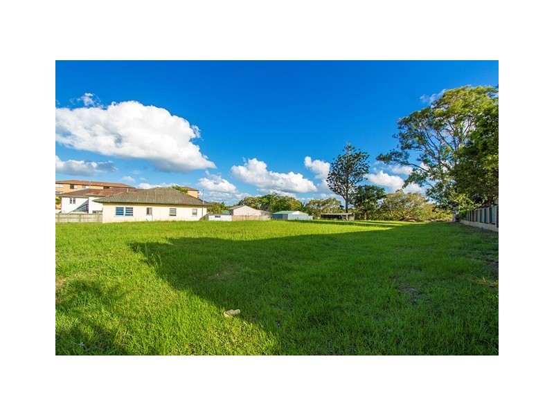 190 Kennedy Dr, Tweed Heads West NSW 2485