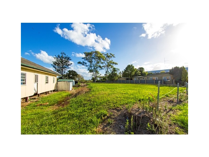 190 Kennedy Dr, Tweed Heads West NSW 2485