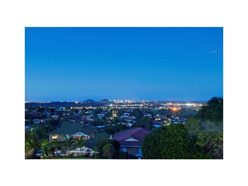 41 Lochlomond Dr, Banora Point NSW 2486