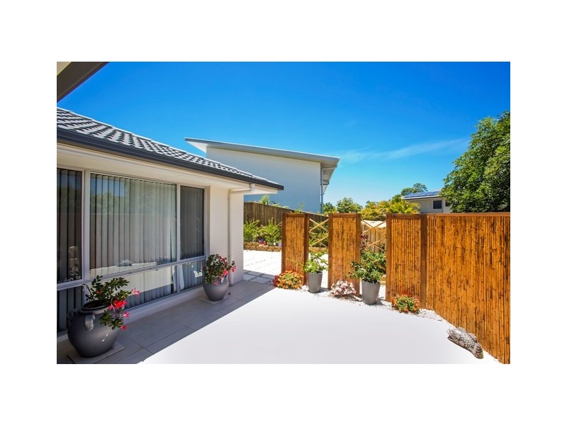 82 Botanical Cct, Banora Point NSW 2486