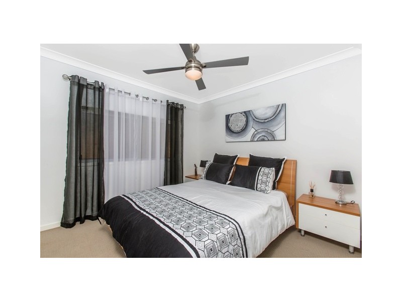 82 Botanical Cct, Banora Point NSW 2486