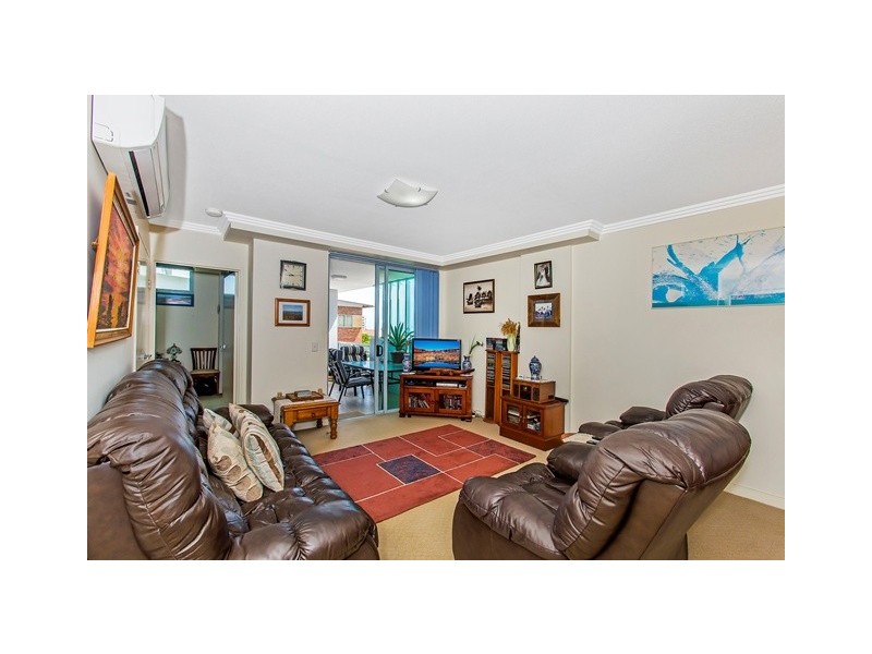1201 / 10 Fifth Ave, Palm Beach QLD 4221