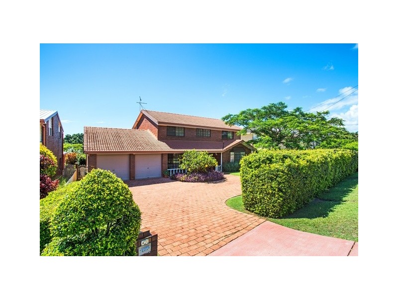 40 Terranora Rd, Banora Point NSW 2486
