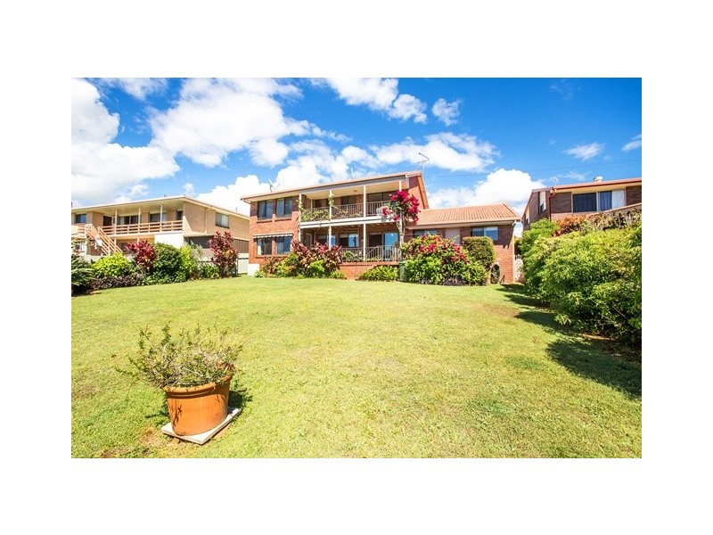 40 Terranora Rd, Banora Point NSW 2486