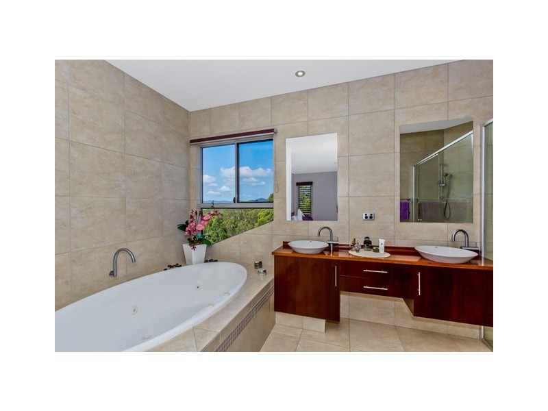 17 Bottlebrush Dr, Pottsville NSW 2489