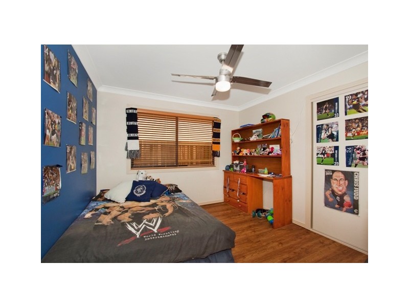 6 Jasmine Place, Banora Point NSW 2486