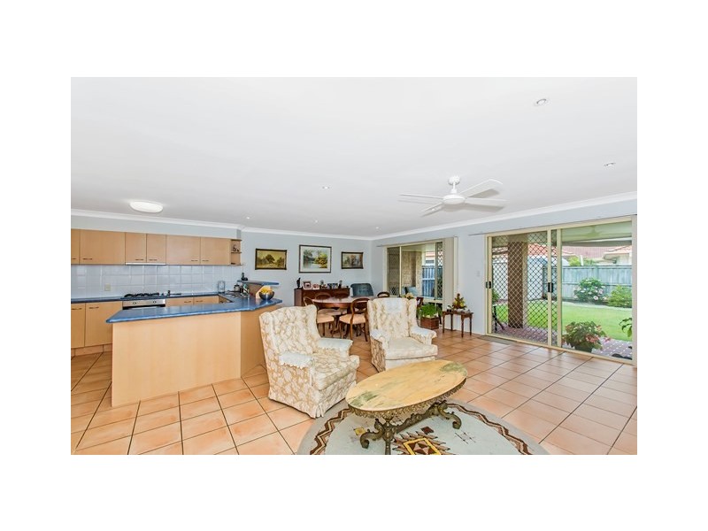 2 / 25 Flemington St, Banora Point NSW 2486