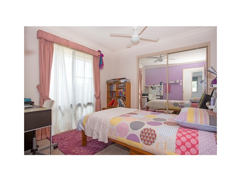 4 Stonehaven Way, Banora Point NSW 2486