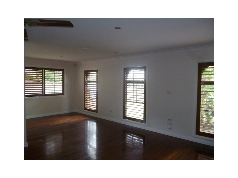 81 Jacaranda Ave, Tweed Heads West NSW 2485
