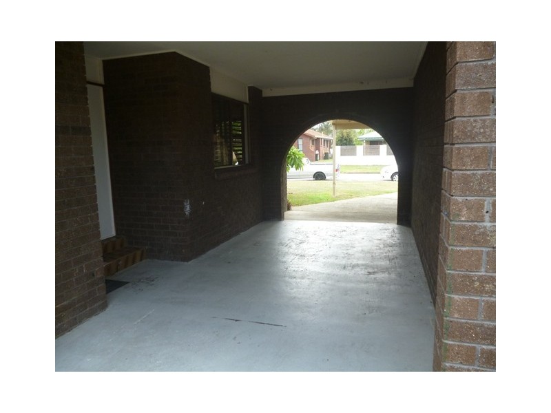 81 Jacaranda Ave, Tweed Heads West NSW 2485