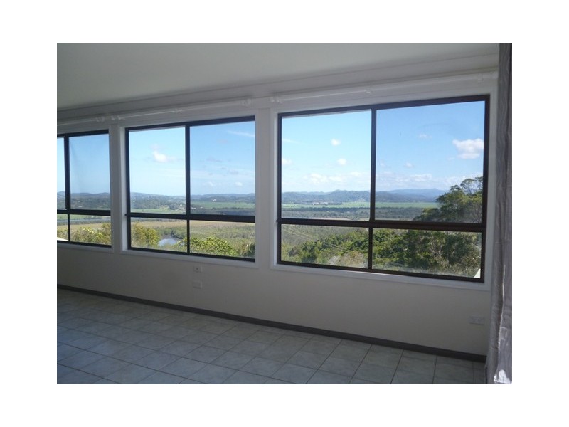 86 McAuleys RD, Terranora NSW 2486