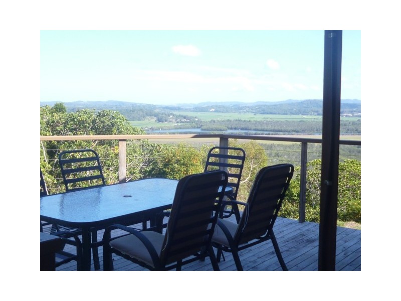 86 McAuleys RD, Terranora NSW 2486