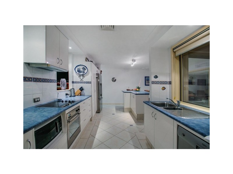 10 Bosun Boulevard, Banora Point NSW 2486
