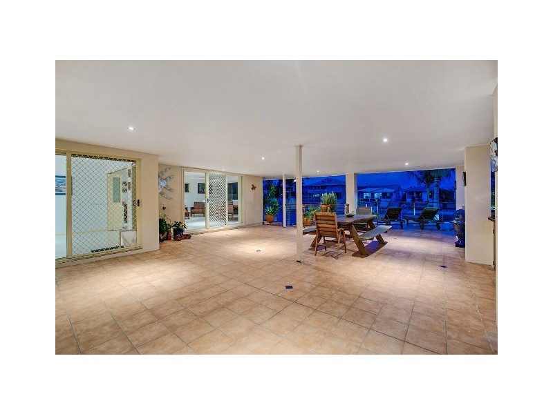 10 Bosun Boulevard, Banora Point NSW 2486