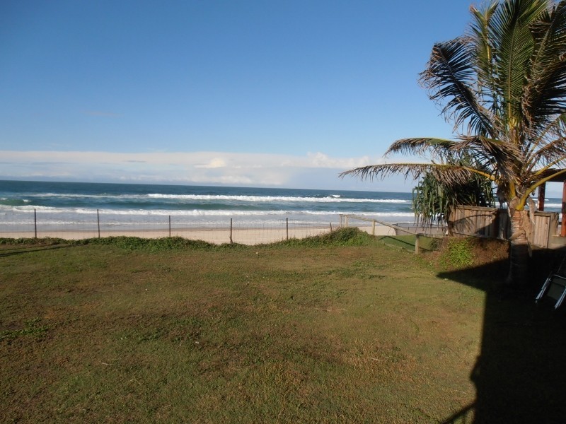 103 Jefferson Lane, Palm Beach QLD 4221