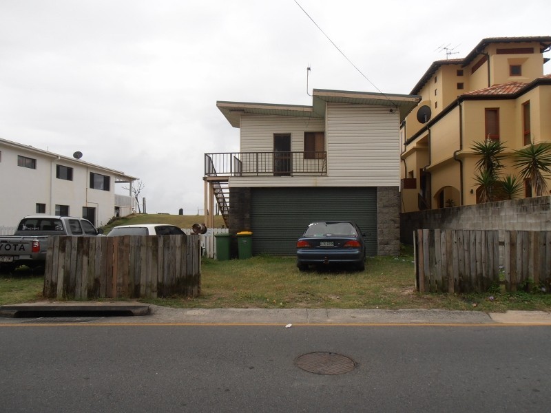 103 Jefferson Lane, Palm Beach QLD 4221