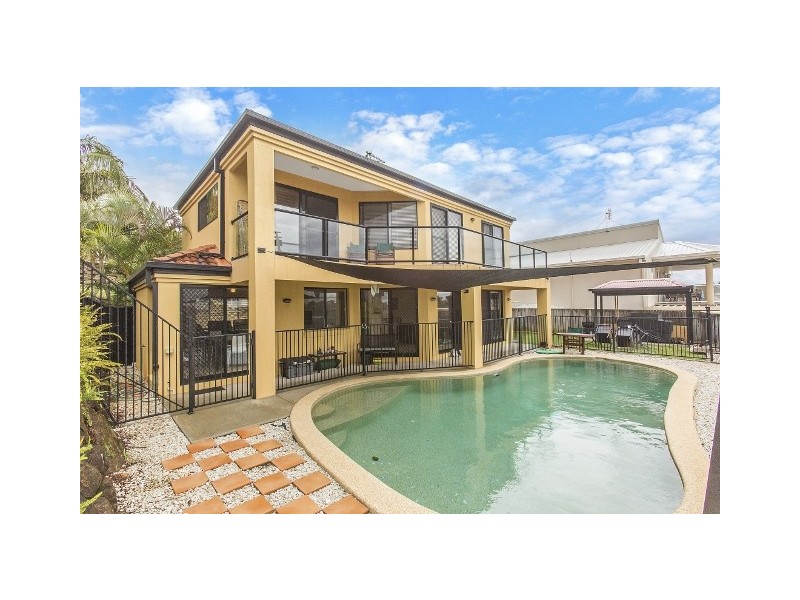 13 Stonehaven Way, Banora Point NSW 2486