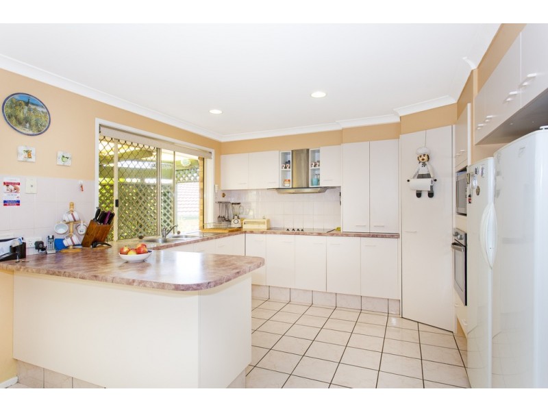 1 Links St, Banora Point NSW 2486