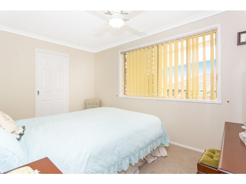 1 Links St, Banora Point NSW 2486