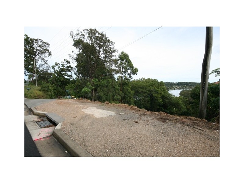 6 Lakeview Pde, Tweed Heads South NSW 2486