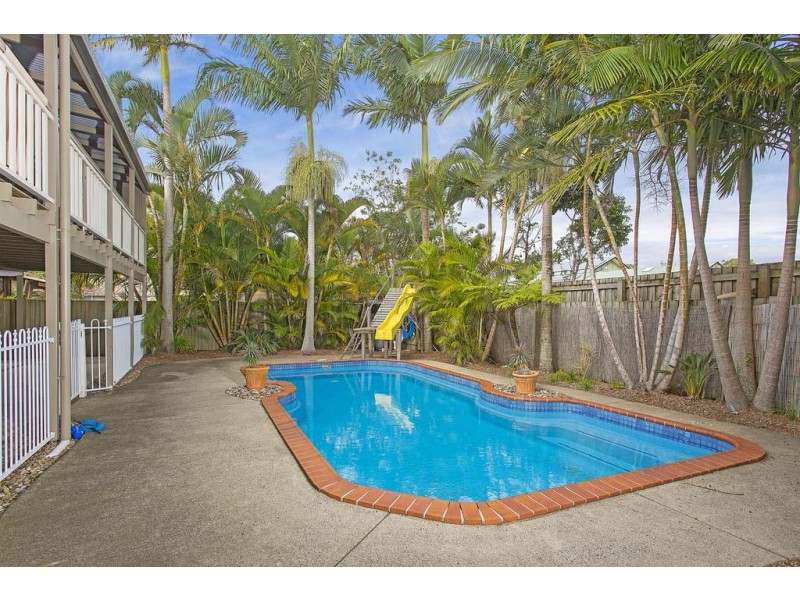 11 Acacia Street, Tweed Heads South NSW 2486