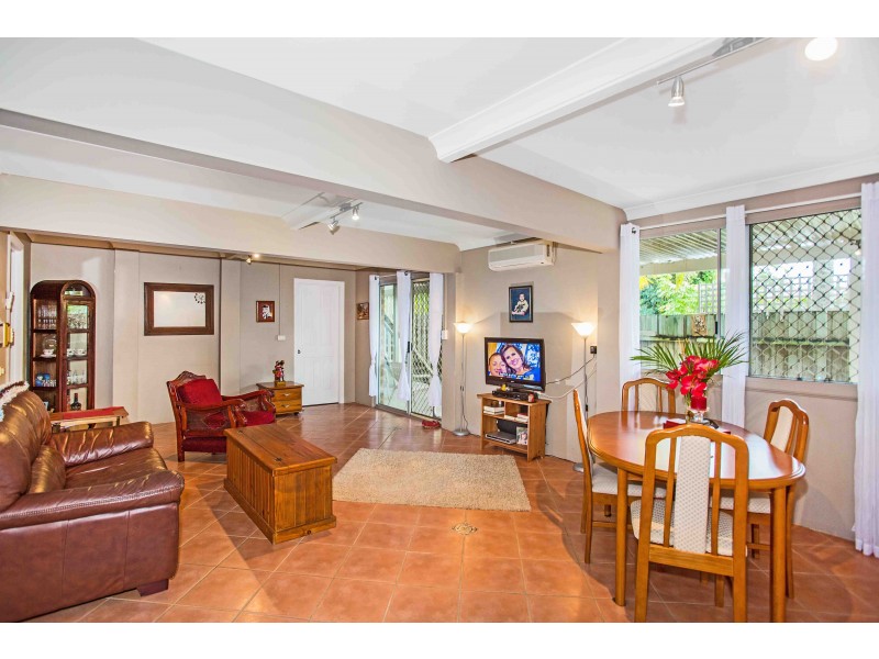 11 Acacia Street, Tweed Heads South NSW 2486