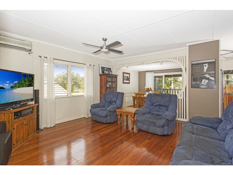 11 Acacia Street, Tweed Heads South NSW 2486