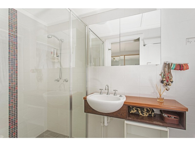 11 Acacia Street, Tweed Heads South NSW 2486