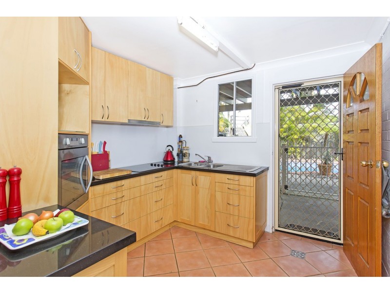 11 Acacia Street, Tweed Heads South NSW 2486
